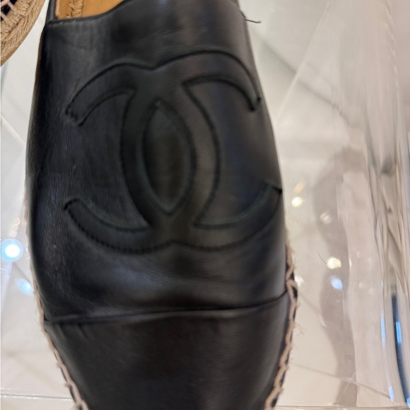 Chanel Leather Espadrilles Size 41 - Picture 6 of 9